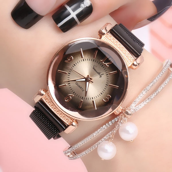 Women watch Fashion wild New watch Milan Magnet Buckle Luxury Fashion Ladies Geometric Roman Numeral Quartz movement Watch