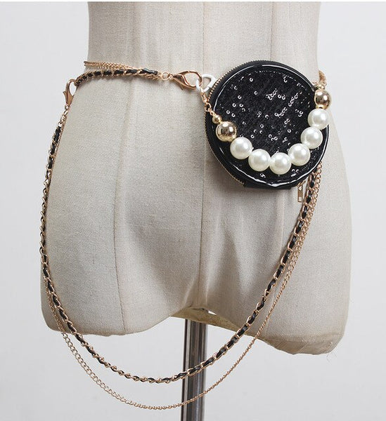 [EAM]  Black White Metal Chain Mini-bag Pearl Stitch Long Belt Personality Women New Fashion Tide All-match Spring 2020 1X056